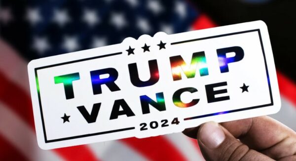 TRUMP VANCE 2024: Make America Great Again Decal Sticker